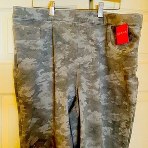 Spanx Jeanish Ankle Leggings in Stonewash Camo